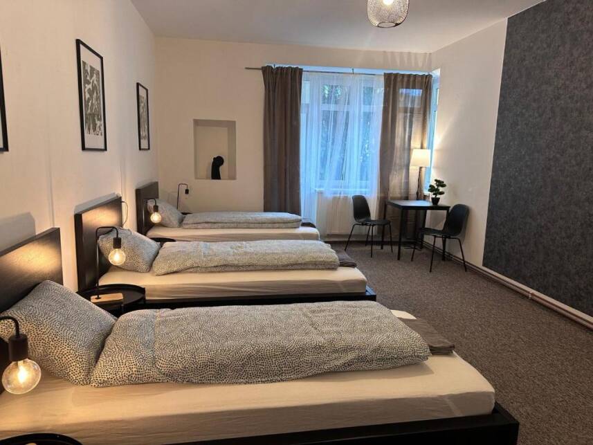 Black Style ROOMS Photo 8