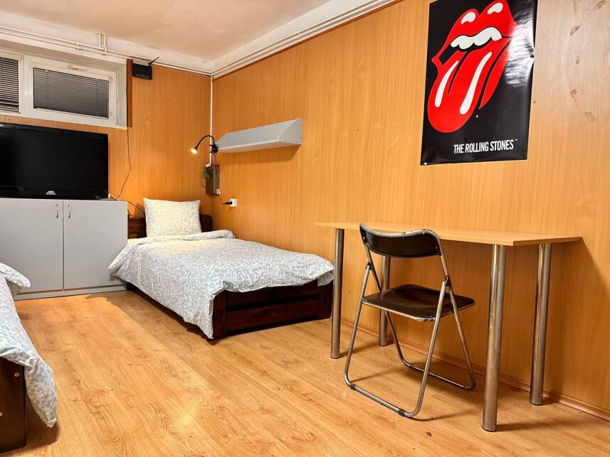 ROOMS Turgenevova - Olomoucka a PARKOVANI Photo 13