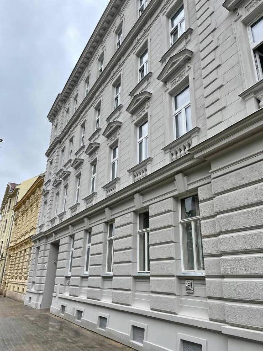 Apartment with parking 500m from city centre Photo 13