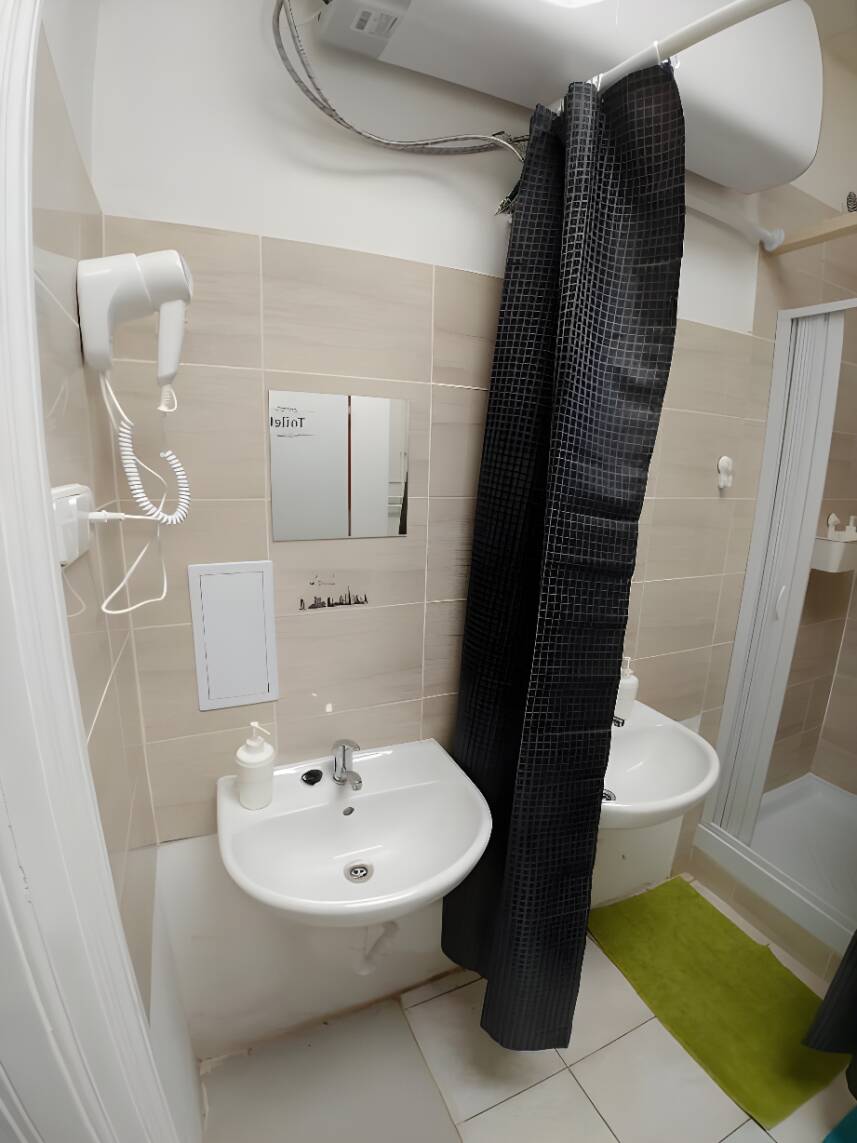 ROOMS Veveří - Úvoz, 10 min walk to the centre Photo 24