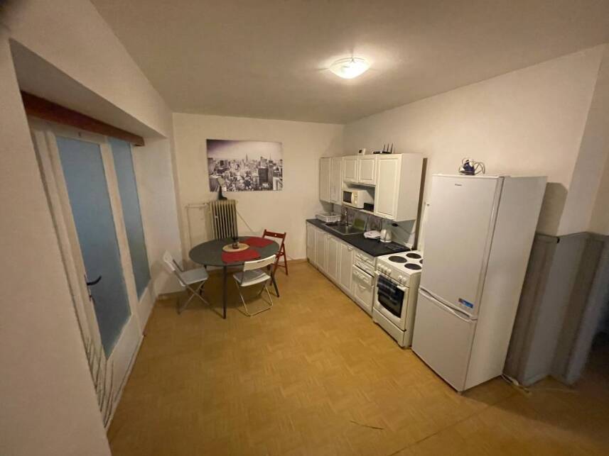 Světlý pokoj s terasou a výhledem do zeleně – kousek od BVV Photo 9