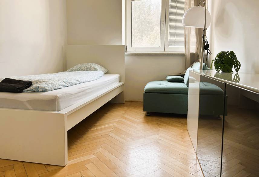Twin Room Photo 4