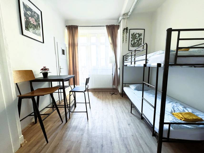 Black Style ROOMS Moravské náměstí Photo 7