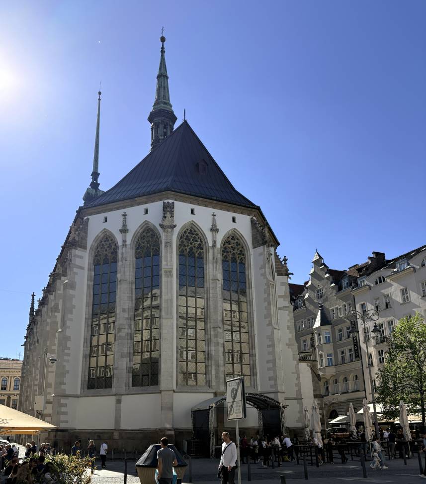 V centru města s výhledem na Petra a parkování Photo 22