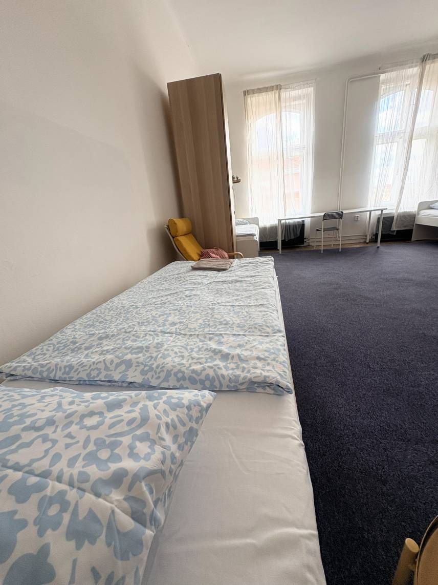Quadruple Room with Shared Bathroom Photo 30