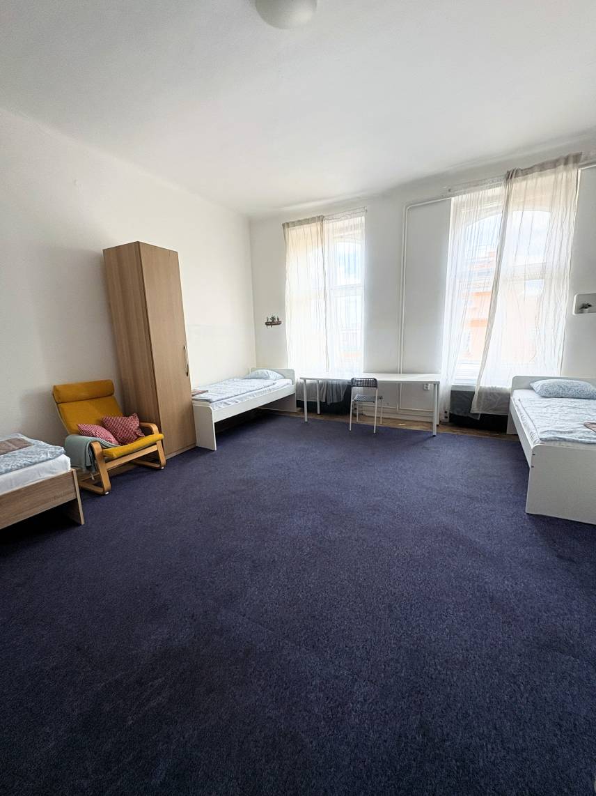 Quadruple Room with Shared Bathroom Photo 33