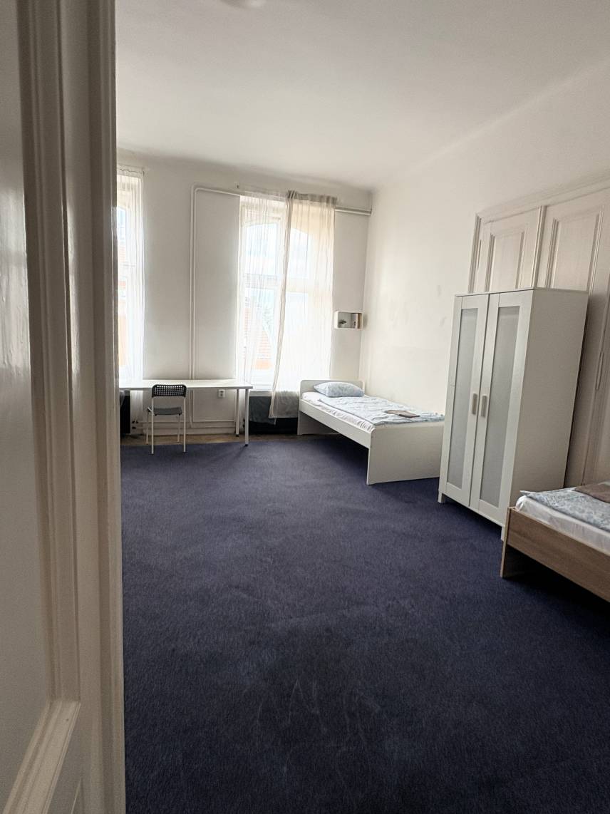 Quadruple Room with Shared Bathroom Photo 34
