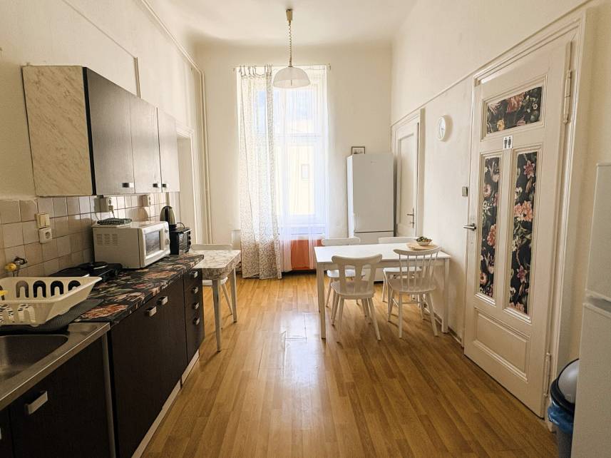 Quadruple Room with Shared Bathroom Photo 45