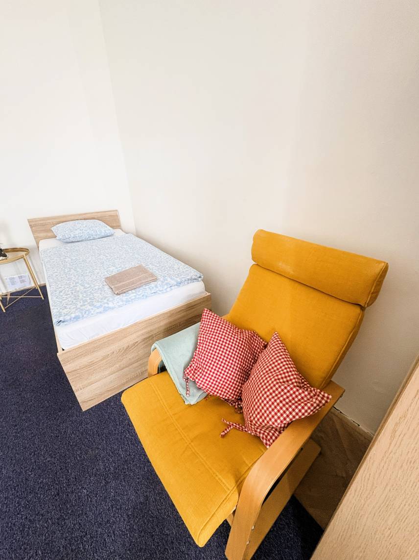 Rooms For students Jana Uhra 12- 3 patro Photo 2